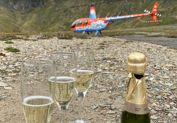 <p>SOBREVUELOS - 30 MIN. - CORAZON DE LOS ANDES C/BRINDIS</p>